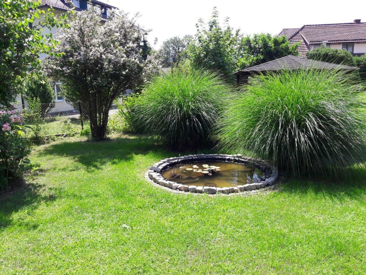 Villa Nusswald 크롬펜돌프 외부 사진